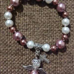 IMG-20240108-WA0056 Adjustable Angel Wing Bracelet - A stunning piece of jewelry featuring angel wings, designed for comfort and style.